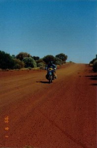 On the road to Finke.