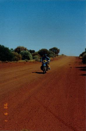 On the road to Finke.