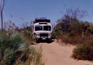 On the track into Hardabut.