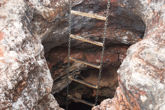 Ladder-into-Empress-Springs