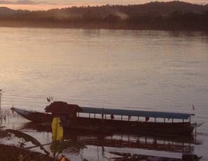 Passenger ferry Chang Khan