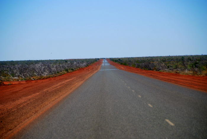 The long road north across the Roebuck Plains.