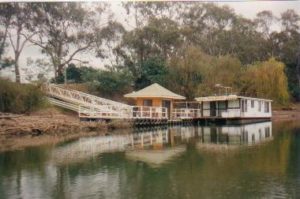 Houseboat depot.