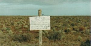 One sign, two messages.
