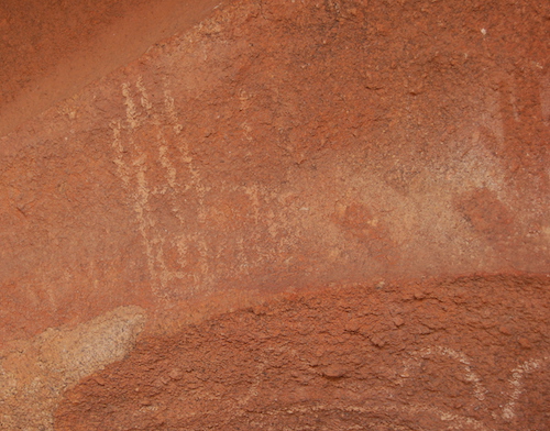 Aboriginal artwork at Eagle Rock.