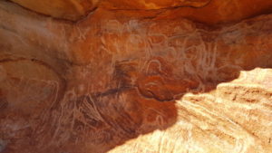 Mundee petroglyphs.
