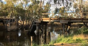 Derelict bridge at Pumphreys Bridge camp area.
