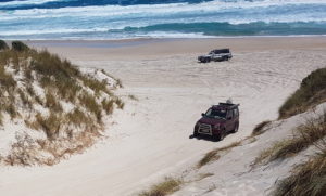 Adi has a go at getting his Jimny off the beach.