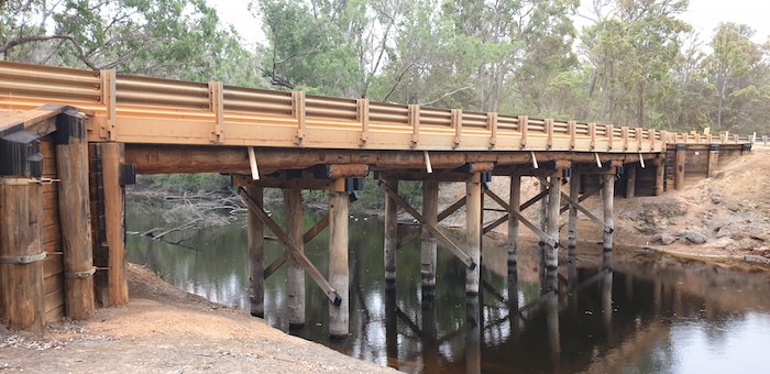 Bridge over the Warren River. Deeside Coast Road.
