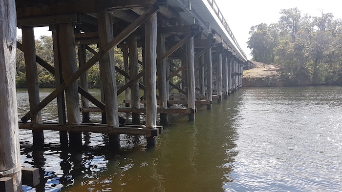 Alexandra Bridge.
