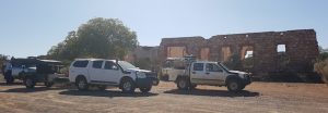 Aaron’s Patrol, Greg and Margot’s Colorado and Kim’s Rodeo outside Kunanalling ruins.